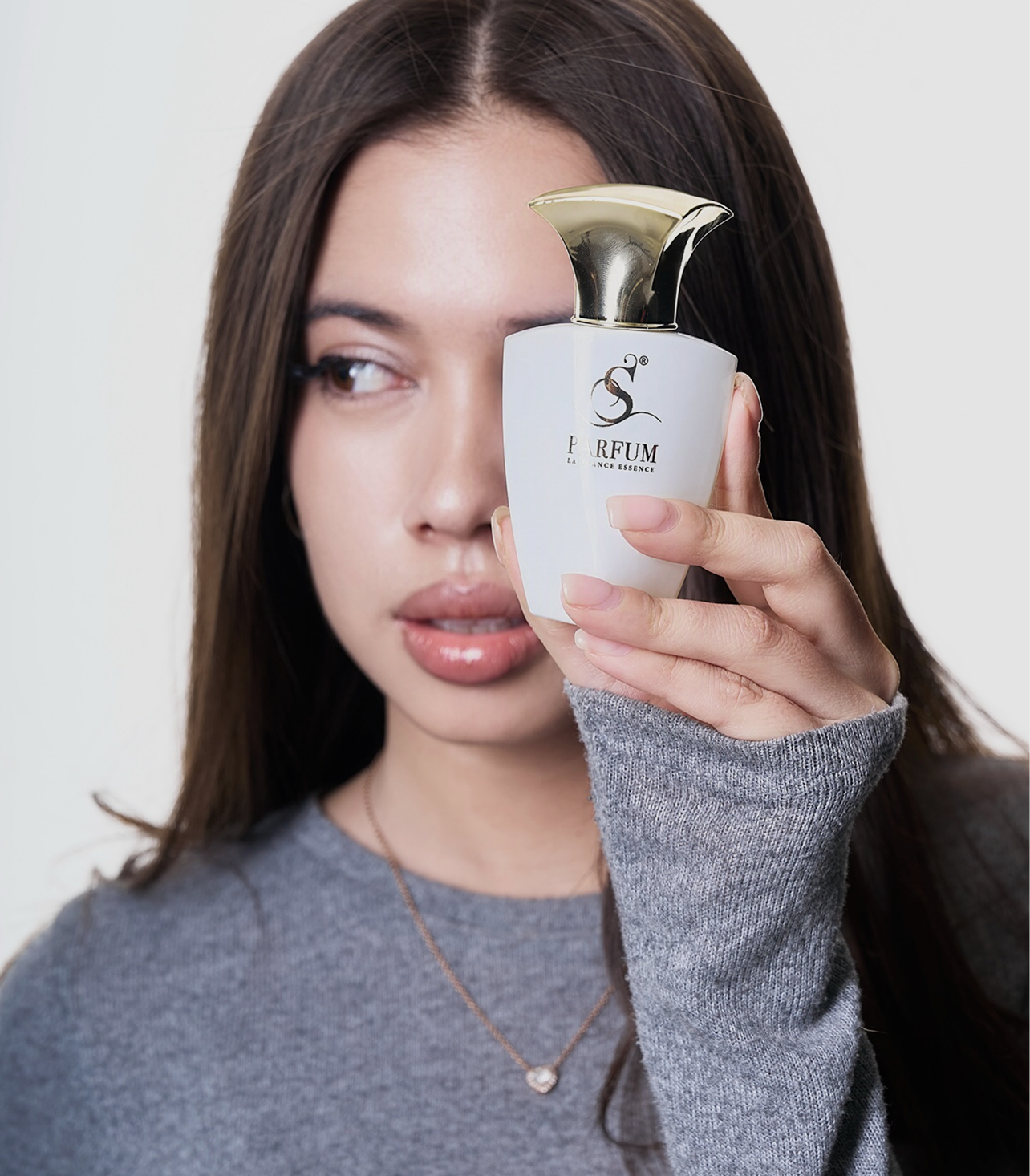 S Parfum & Cosmetics
