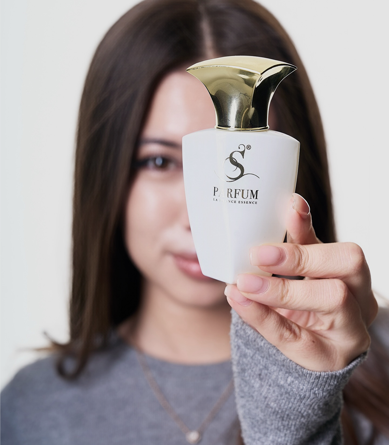 S Parfum & Cosmetics